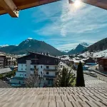 Igloo 3* Morzine