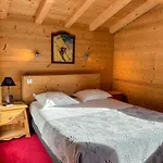 Igloo Hotel