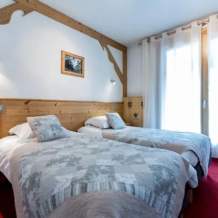 Igloo Hotel 3*